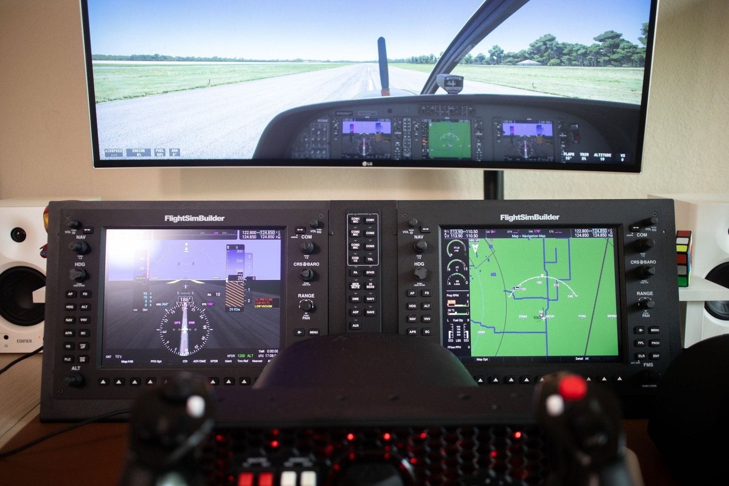 FlightSimBuilder G1000 Suite with Metal Stands