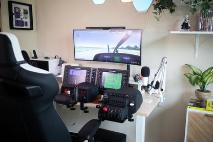 FlightSimBuilder G1000 Suite with Metal Stands